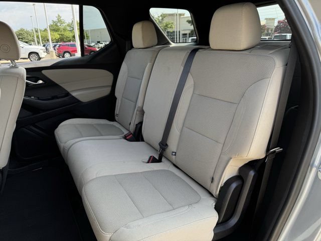 Used 2023 Chevrolet Traverse LS FWD image 30