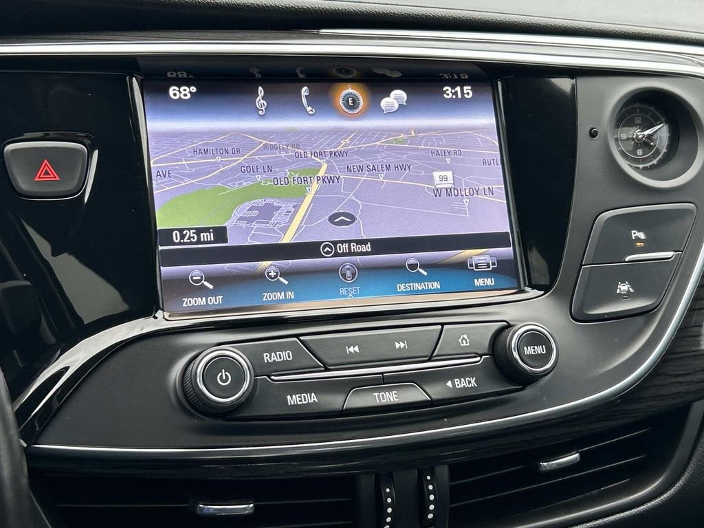 Used 2017 Buick Envision Premium image 28