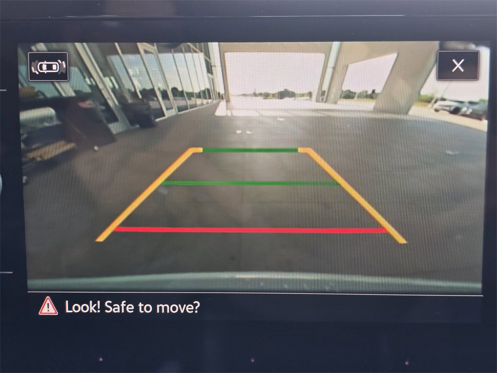 New 2025 Volkswagen Taos SE image 13