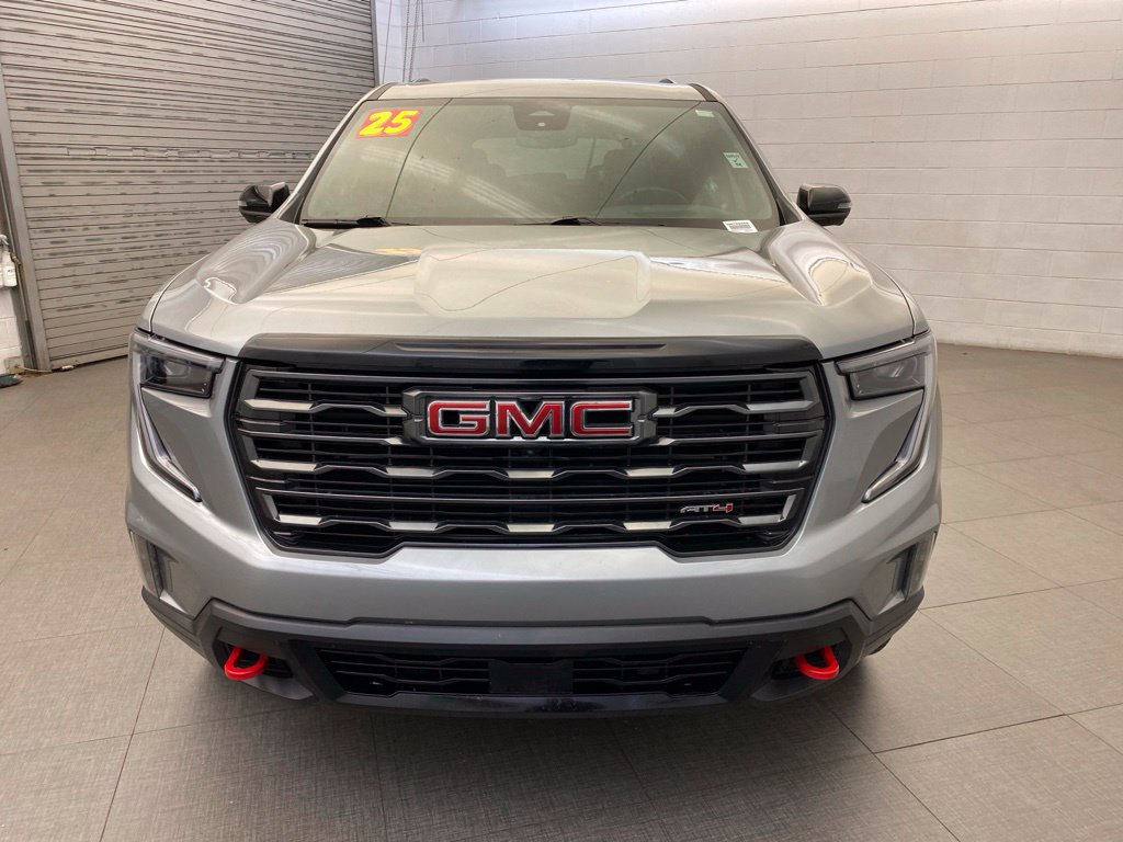 Used 2025 GMC Acadia AT4 AWD/4WD image 3
