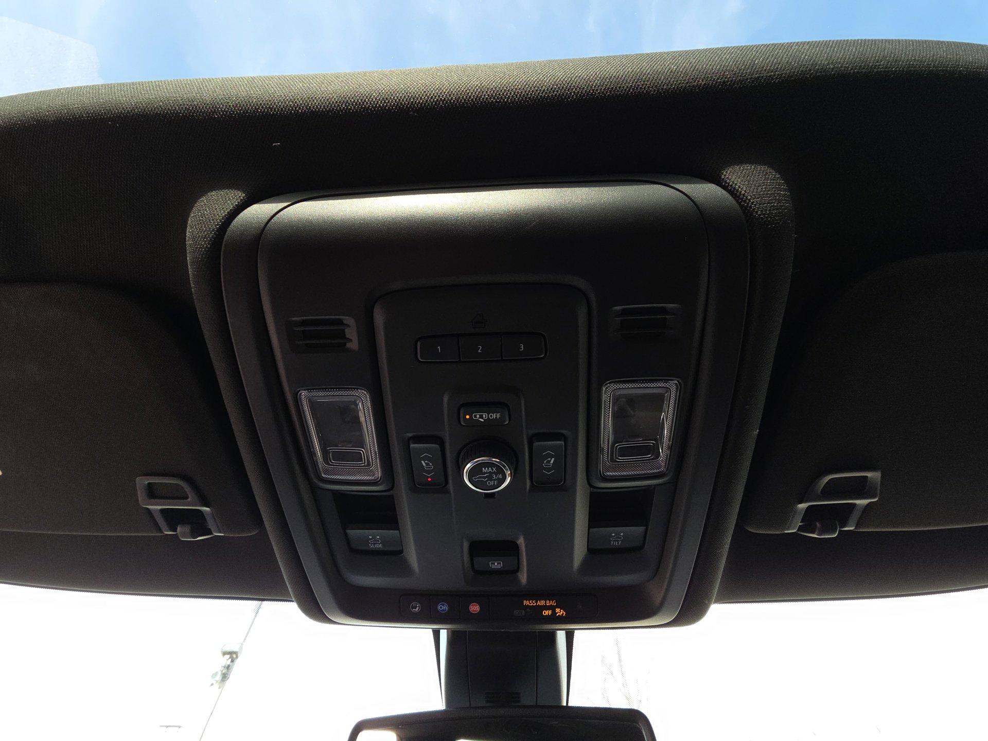 Certified 2021 GMC Yukon Denali image 24