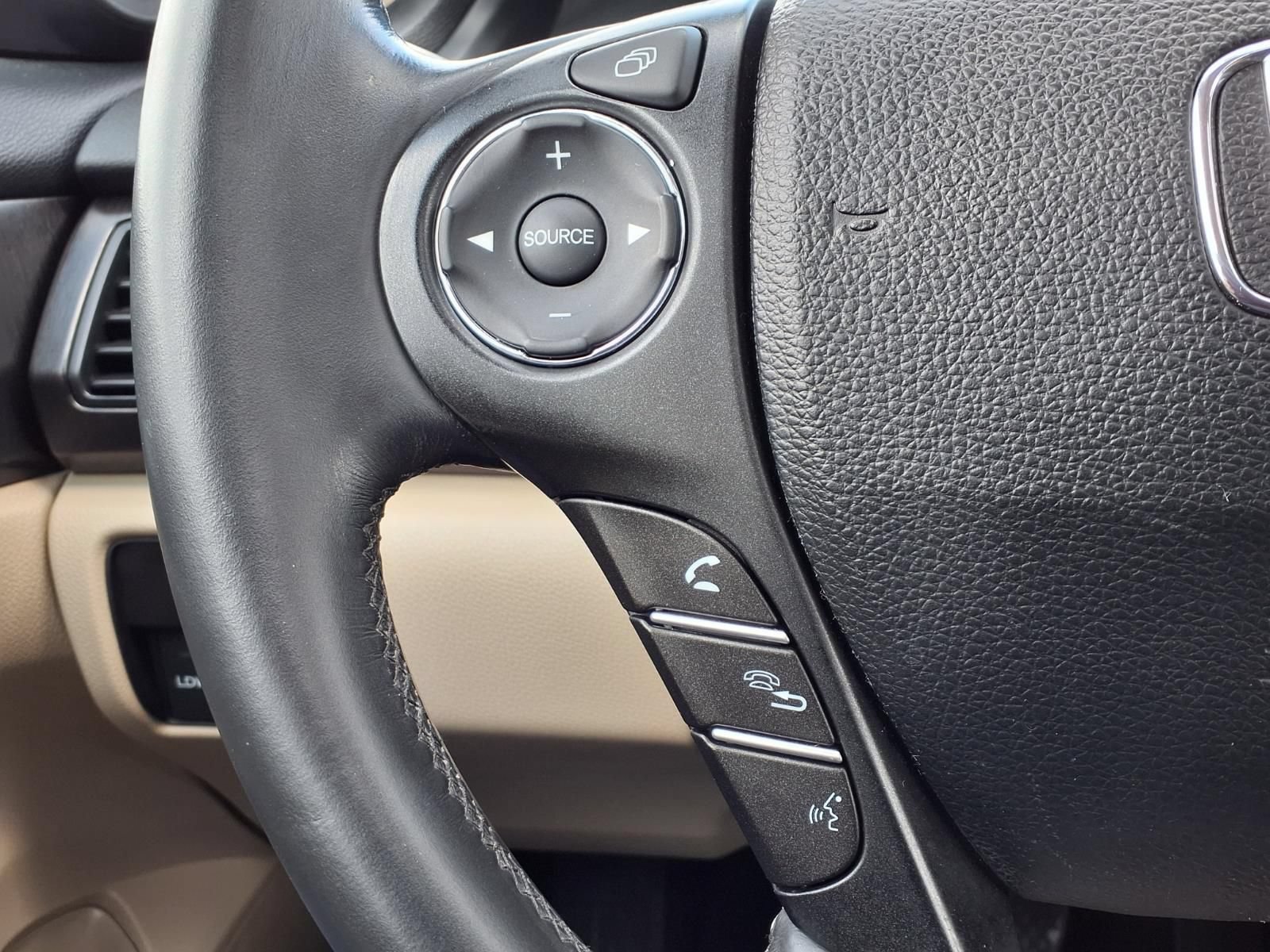 Used 2015 Honda Accord EX-L image 22