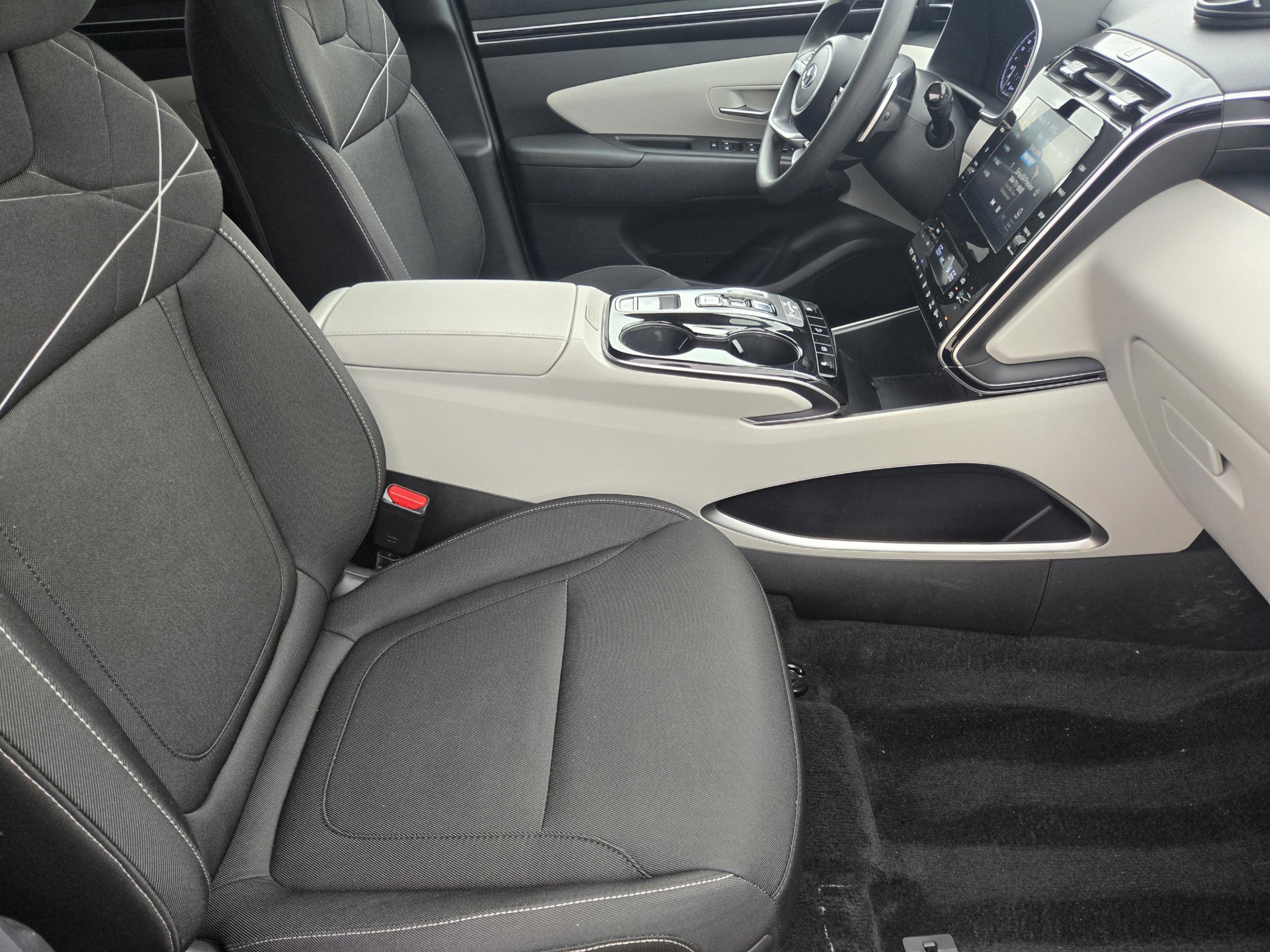 Used 2022 Hyundai Tucson SEL AWD/4WD image 10
