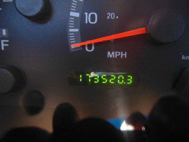 Used 1999 Ford Expedition XLT image 6