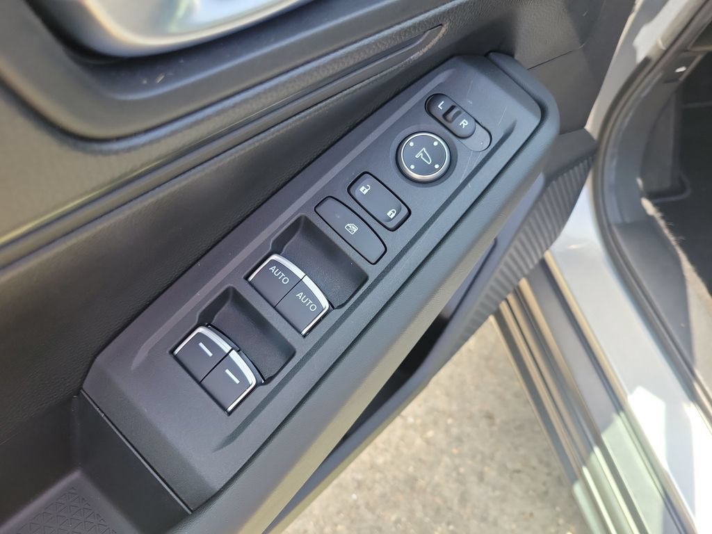 Used 2025 Honda Accord LX image 14