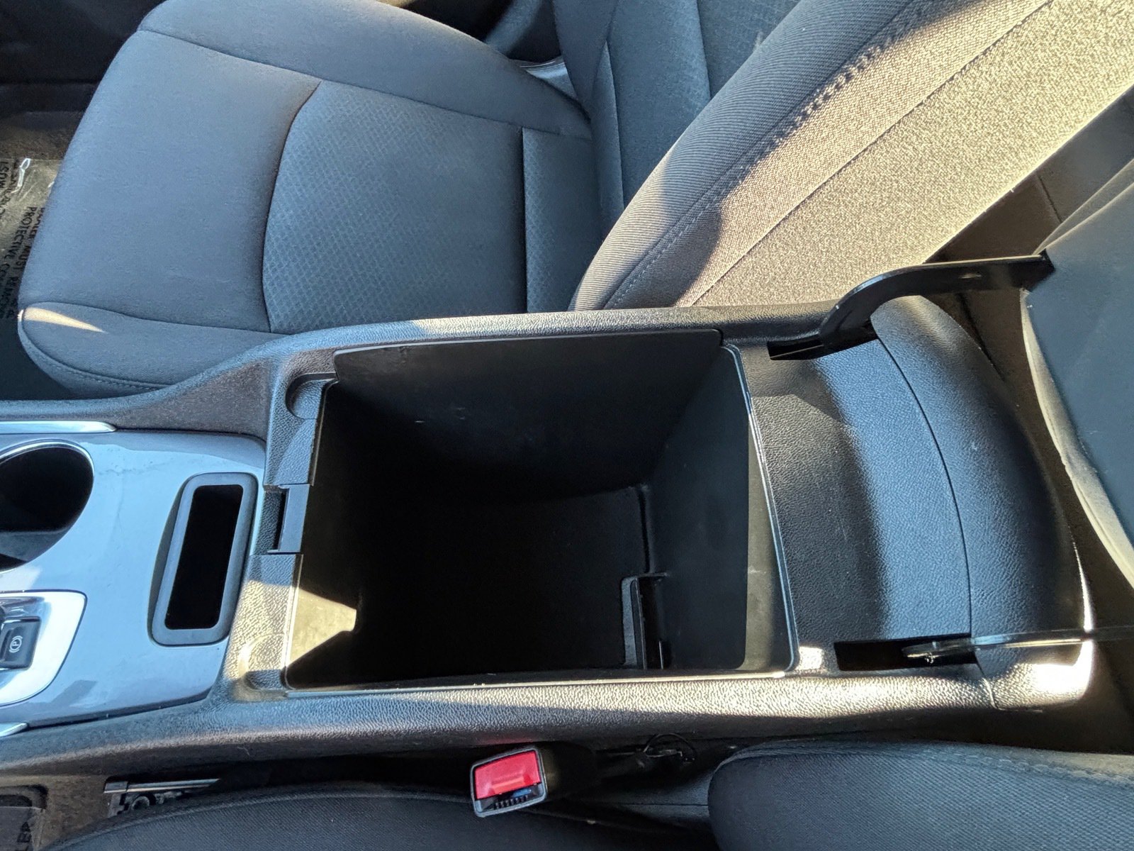 Used 2024 Chevrolet Malibu LT FWD image 18
