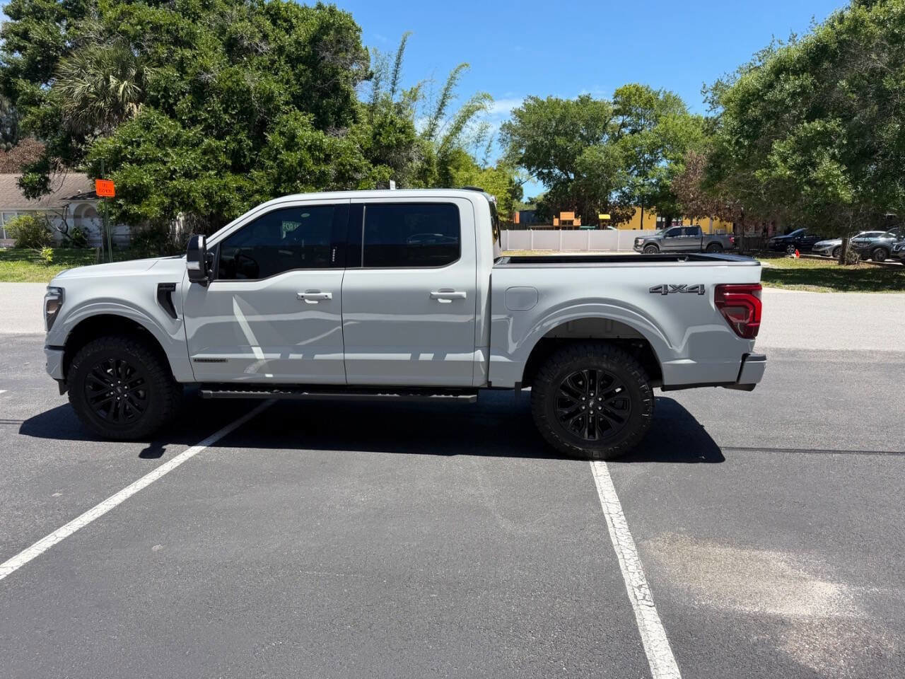 Used 2024 Ford F150 Lariat AWD/4WD image 22