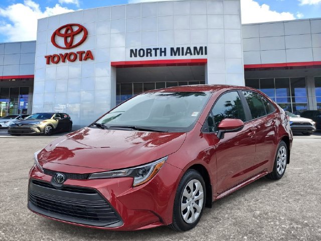 Used 2026 Toyota Corolla LE FWD image 2