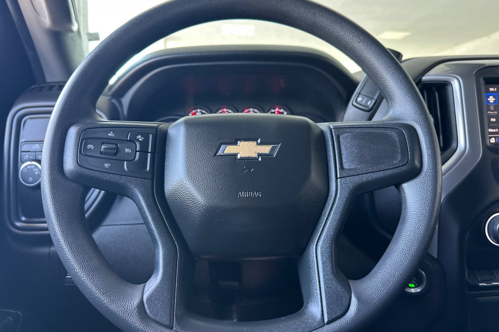 Used 2022 Chevrolet Silverado 1500 Custom RWD image 21