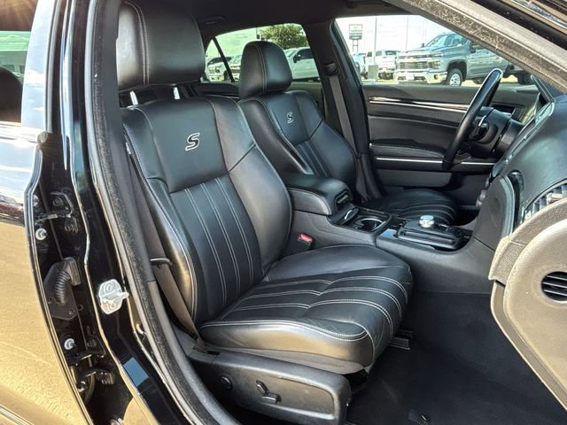 Used 2021 Chrysler 300 S w/ S Model Appearance Package image 33