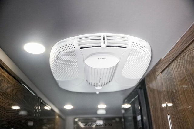 Used 2017 Mercedes-Benz Sprinter 3500 image 71