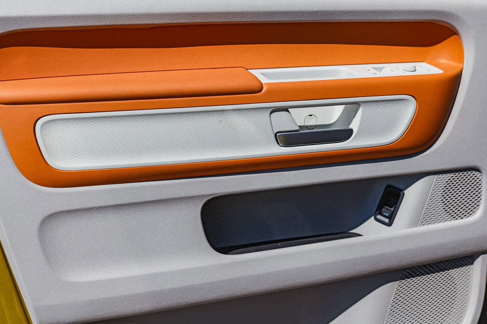 New 2025 Volkswagen ID. Buzz 1st Edition image 23