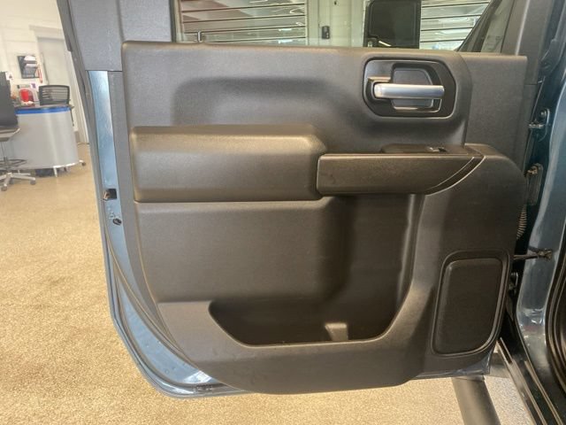 Used 2020 Chevrolet Silverado 2500 Custom w/ Custom Value Package AWD/4WD image 27