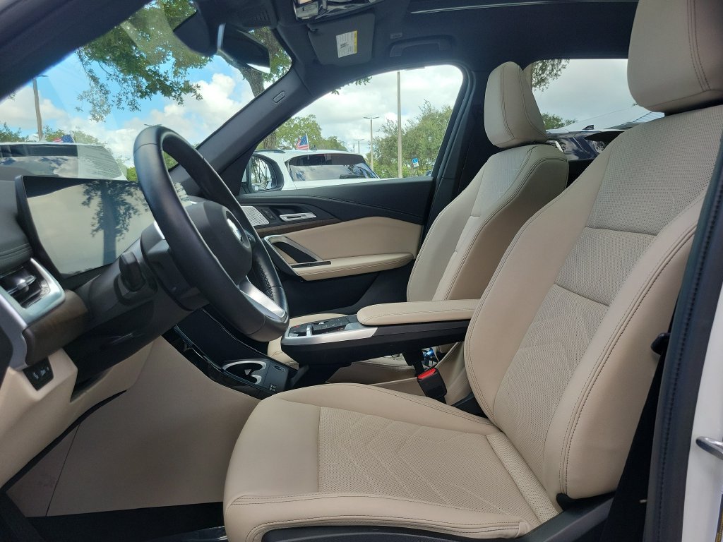 Used 2024 BMW X1 xDrive28i w/ Premium Package AWD/4WD image 18