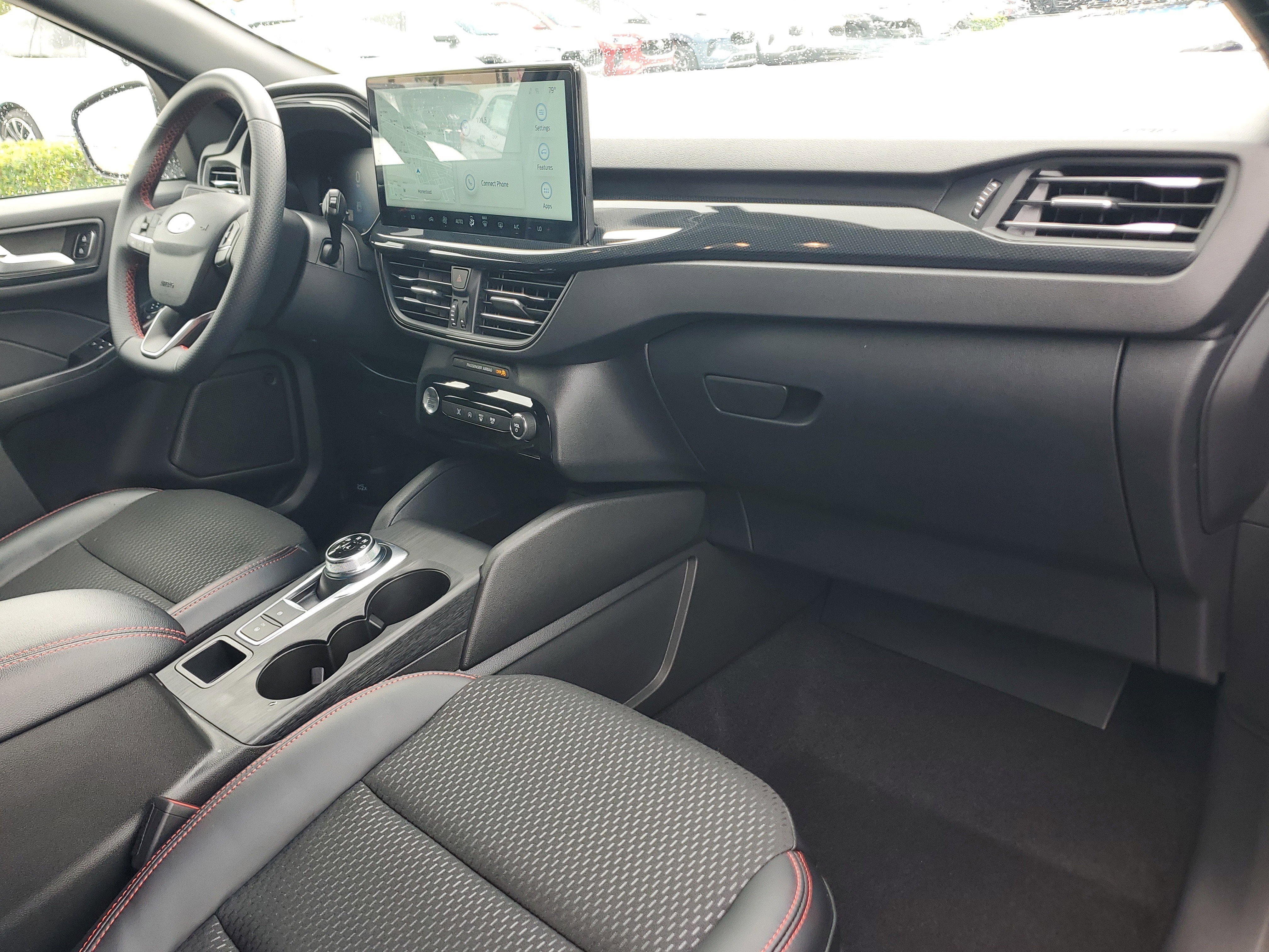 Used 2026 Ford Escape ST-Line w/ Tech Pack #1 image 14