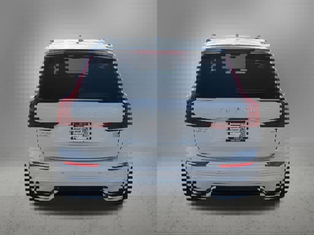 Certified 2026 Volvo XC60 B5 Plus w/ Protection Package Premier image 5