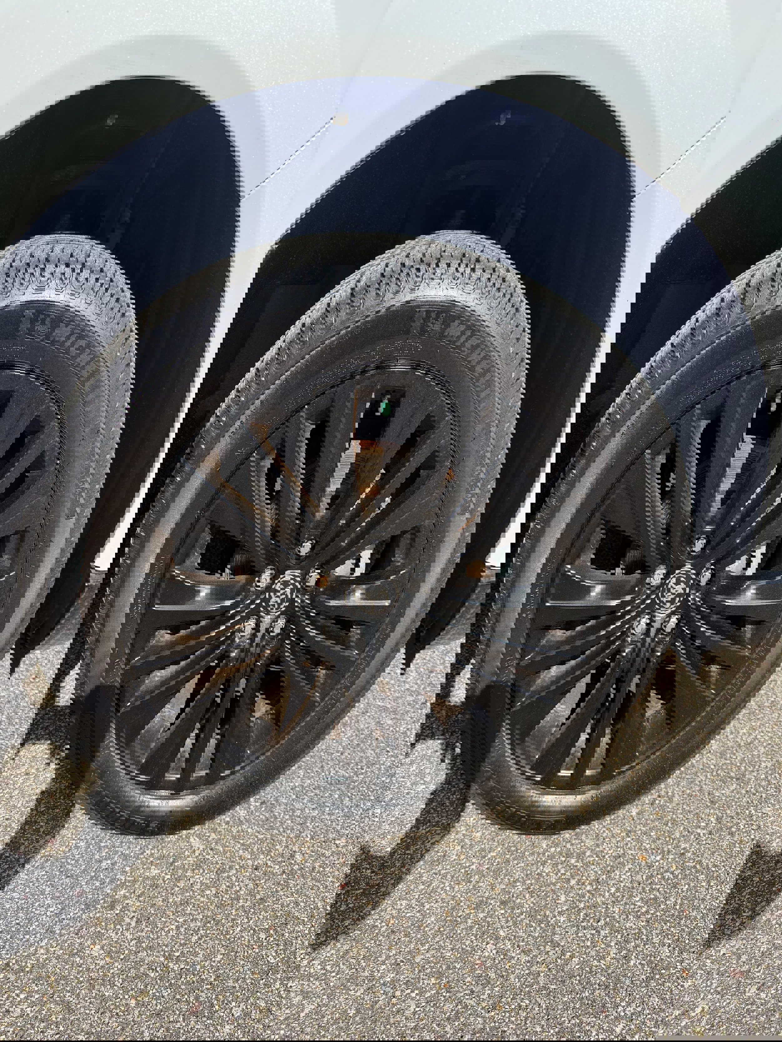 Used 2023 Toyota Venza Nightshade image 23