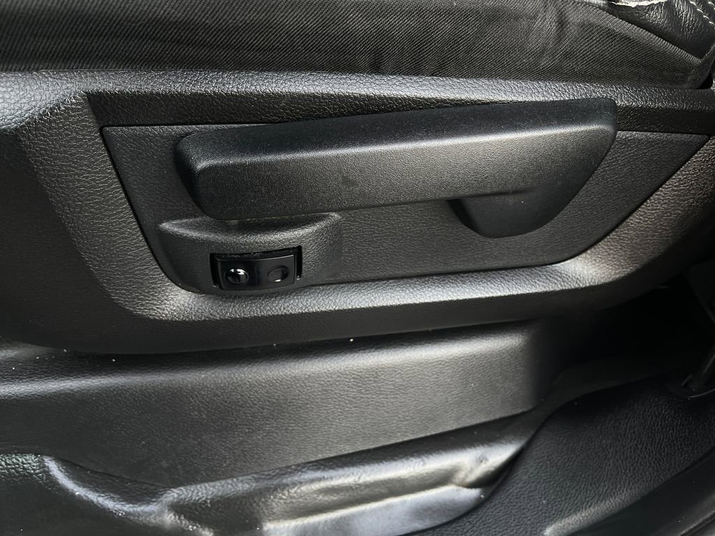 Used 2020 RAM 2500 Tradesman w/ Bed Utility Group image 13