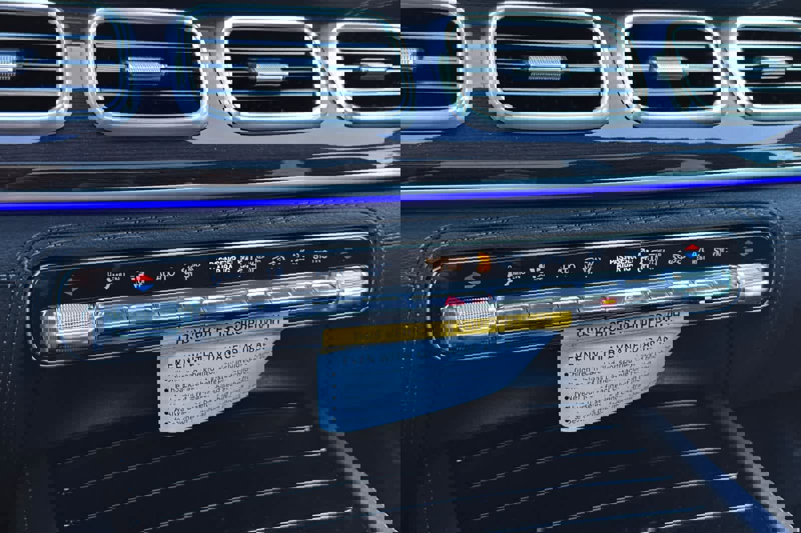 New 2026 Mercedes-Benz GLS 580 4MATIC image 21