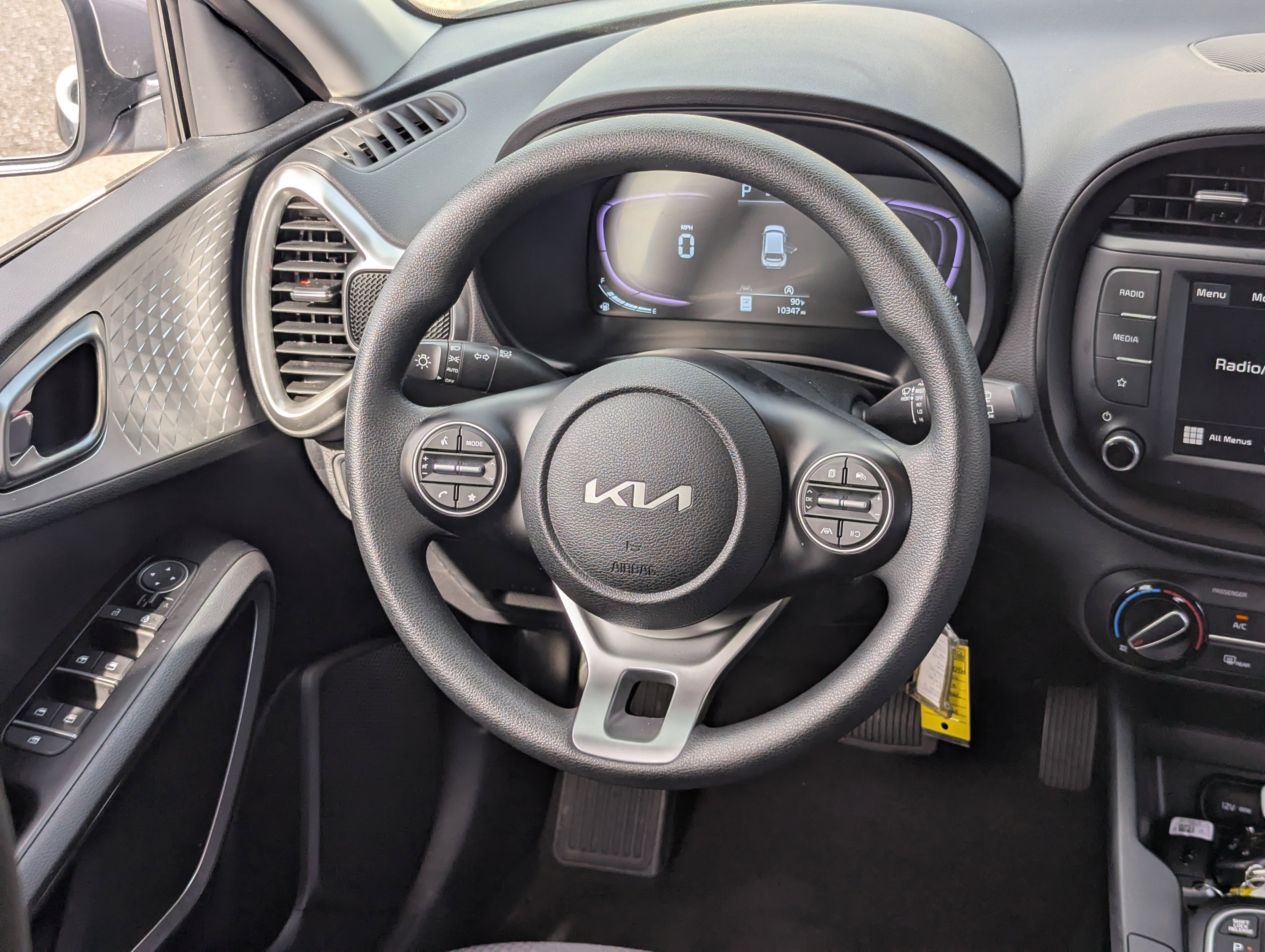 Certified 2025 Kia Soul S image 13