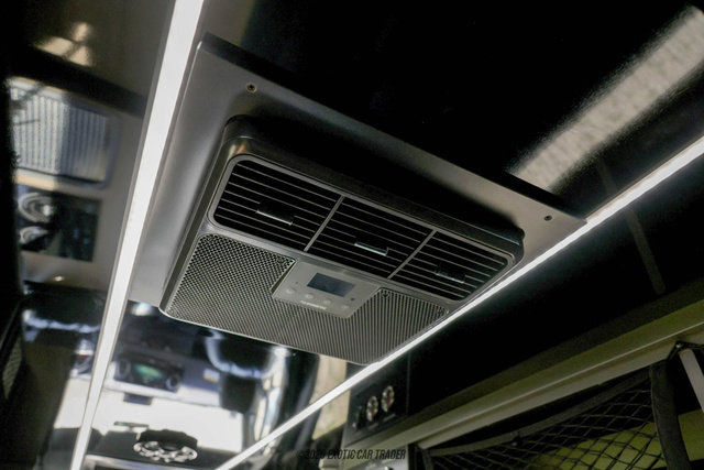 Used 2025 Mercedes-Benz Sprinter 2500 image 45