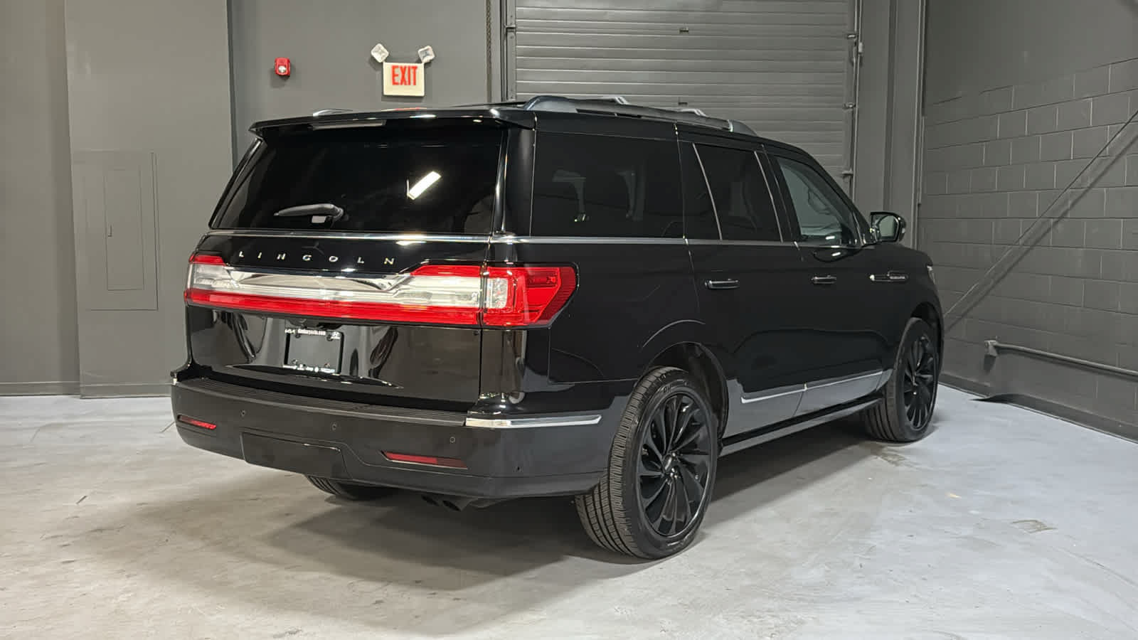 Used 2020 Lincoln Navigator Reserve w/ Equipment Group 208A Reserve AWD/4WD image 6