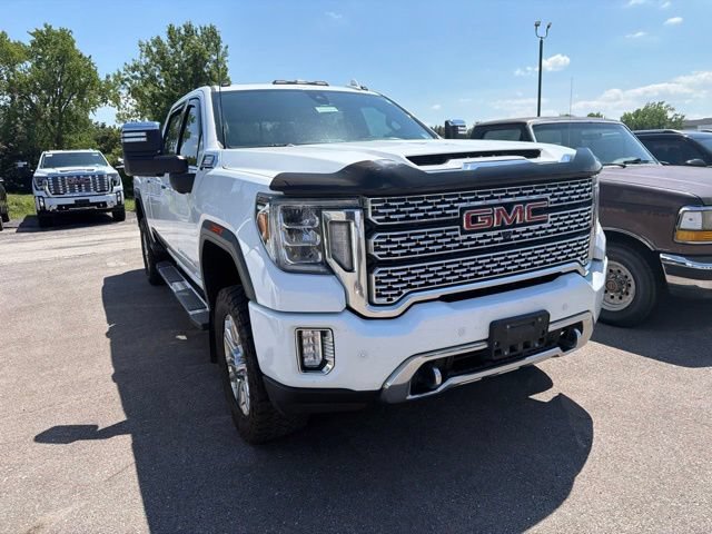 Used 2022 GMC Sierra 3500 Denali AWD/4WD image 8