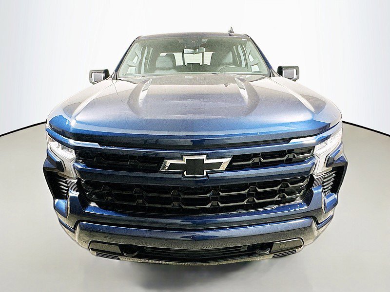 Used 2022 Chevrolet Silverado 1500 RST w/ Convenience Package II image 2