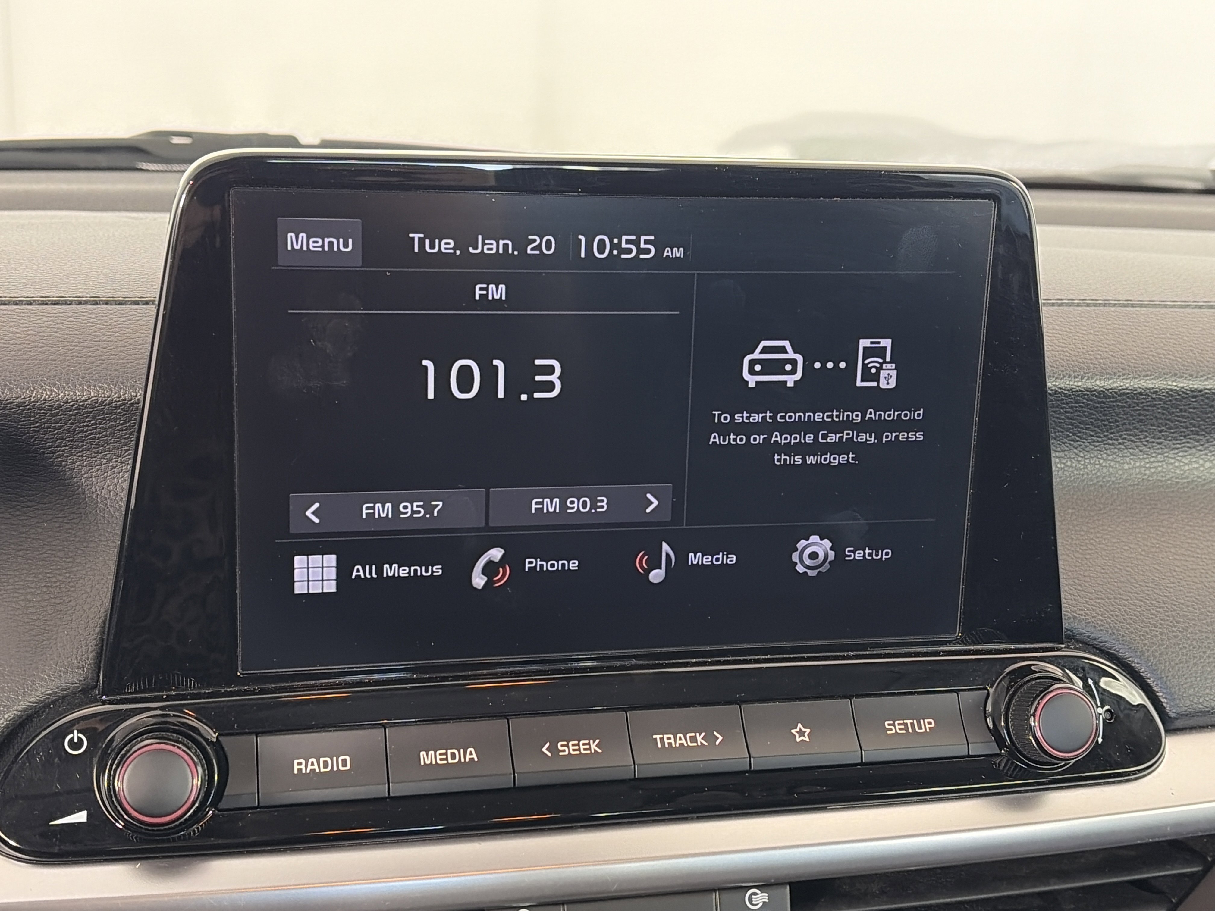 Certified 2023 Kia Forte LXS image 17