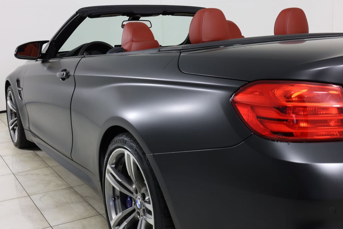 Used 2015 BMW M4 Convertible RWD image 52