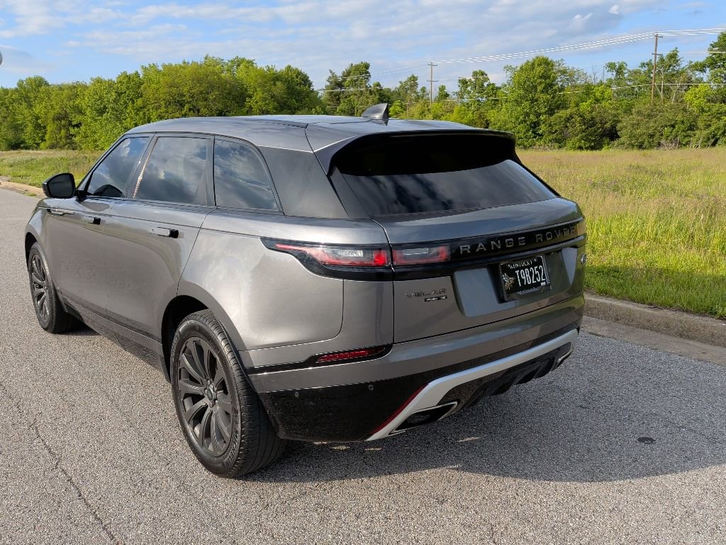 Used 2018 Land Rover Range Rover Velar R-Dynamic SE AWD/4WD image 4
