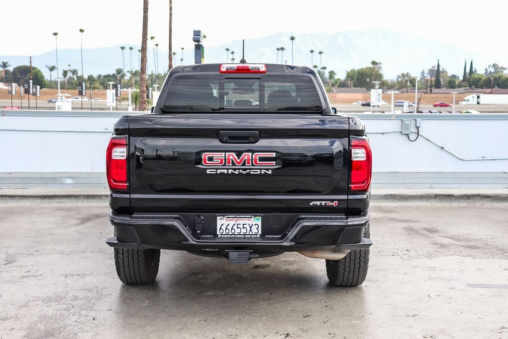 Used 2023 GMC Canyon AT4 AWD/4WD image 8