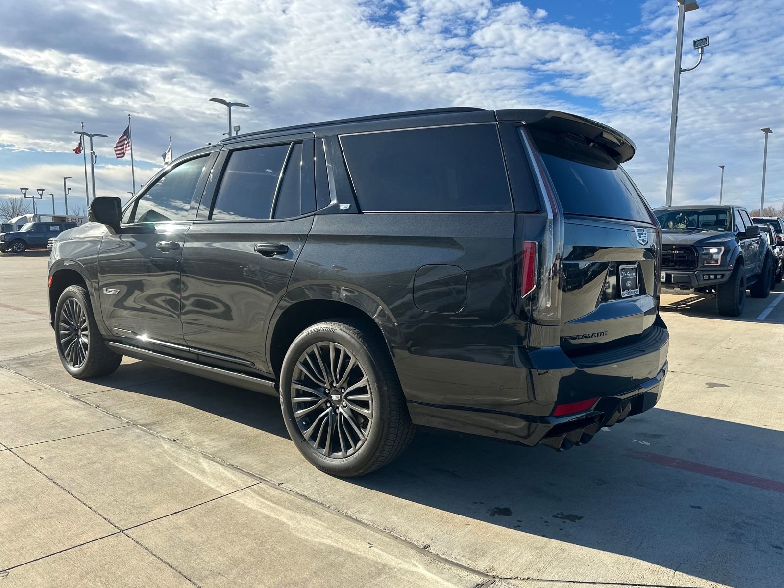 Used 2024 Cadillac Escalade V w/ LPO, Floor Liner Package image 3