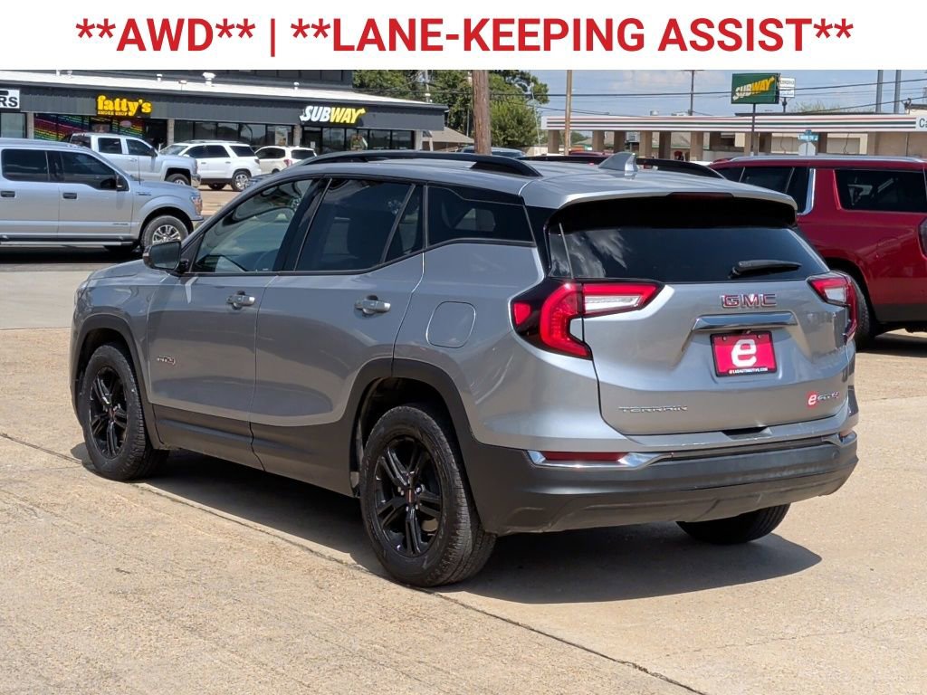 Used 2023 GMC Terrain AT4 image 6