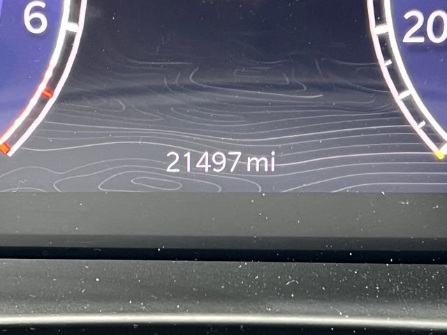 Used 2024 Jeep Grand Cherokee Altitude image 6