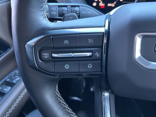 Used 2025 GMC Yukon Denali Ultimate w/ LPO, Floor Liner Package image 21