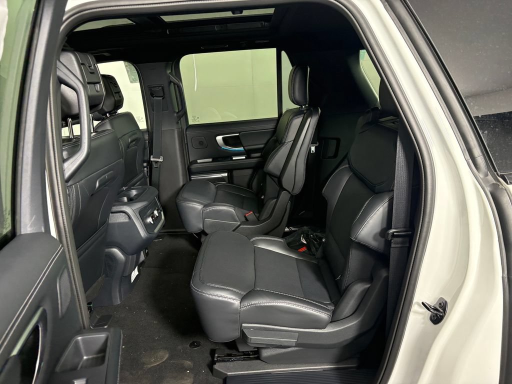 New 2026 Ford Expedition Max Platinum w/ Stealth Performance Package AWD/4WD image 32