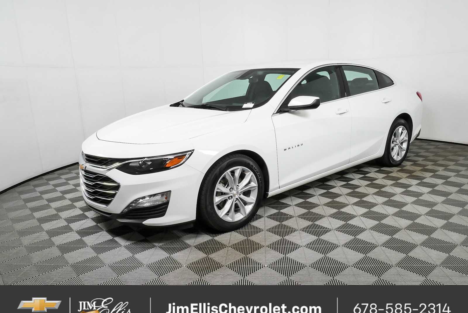 Used 2025 Chevrolet Malibu LT FWD image 25