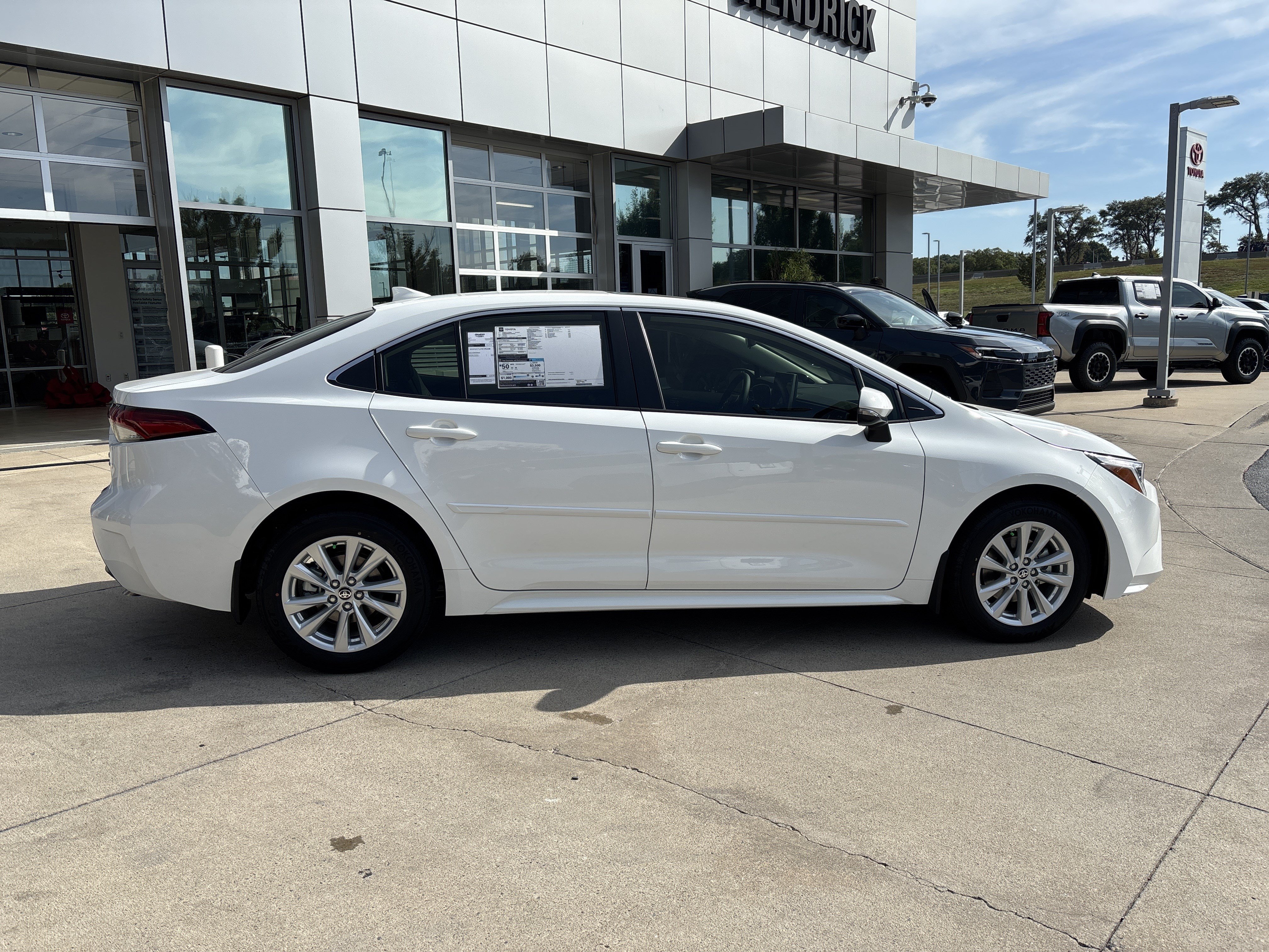 New 2026 Toyota Corolla XLE FWD image 10