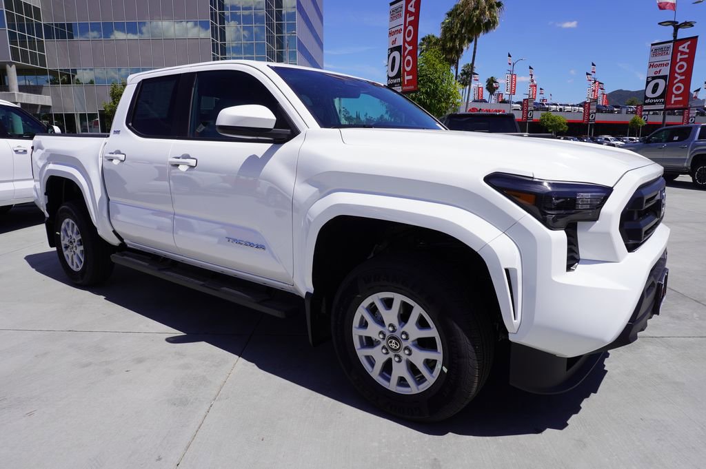 New 2026 Toyota Tacoma SR5 RWD image 3