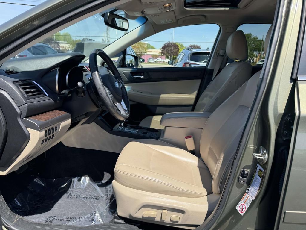 Used 2016 Subaru Outback 2.5i Limited image 18