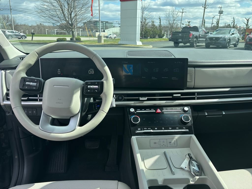 Used 2024 Hyundai Santa Fe SEL image 12