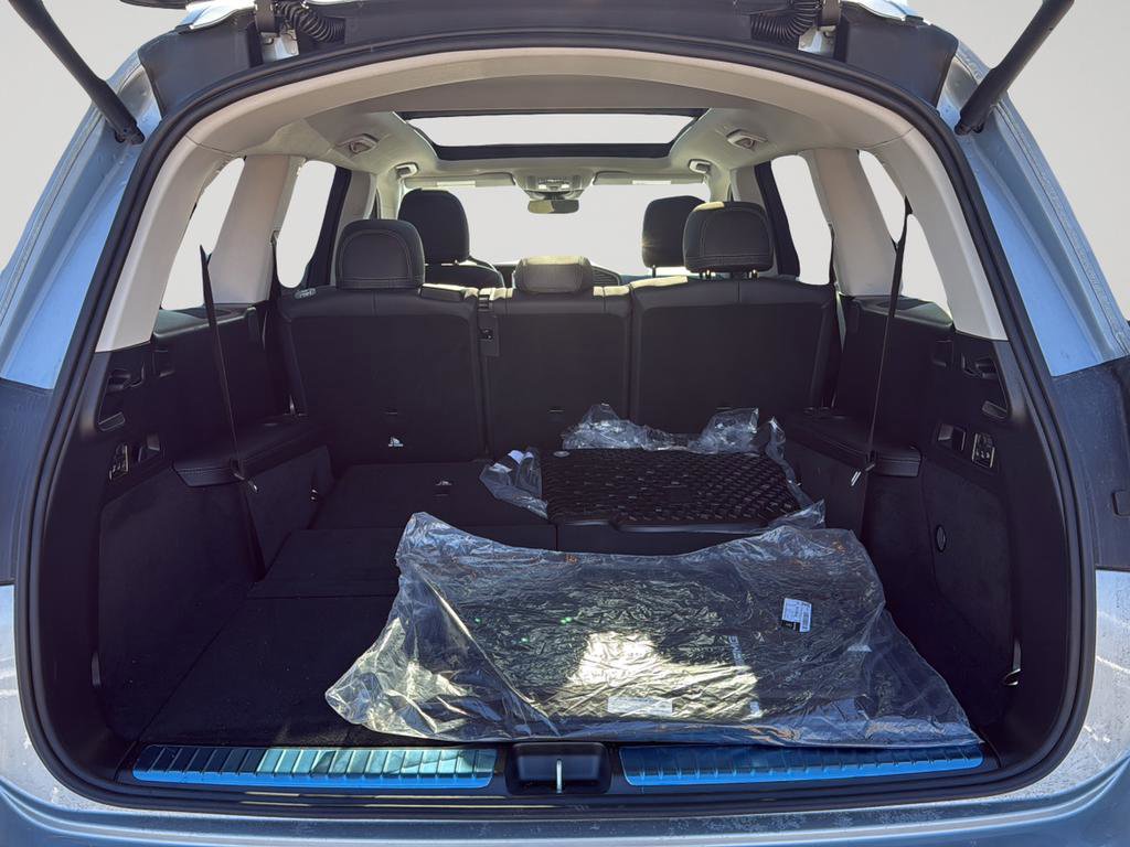 Certified 2026 Mercedes-Benz GLS 450 4MATIC image 21