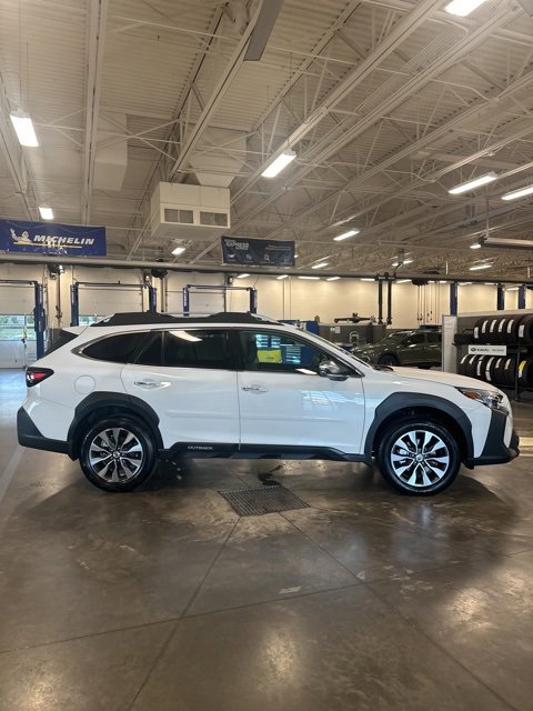 New 2025 Subaru Outback Touring w/ Popular Package #2 image 5