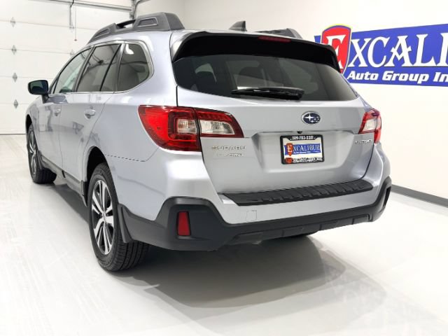 Used 2018 Subaru Outback 2.5i Limited AWD/4WD image 7