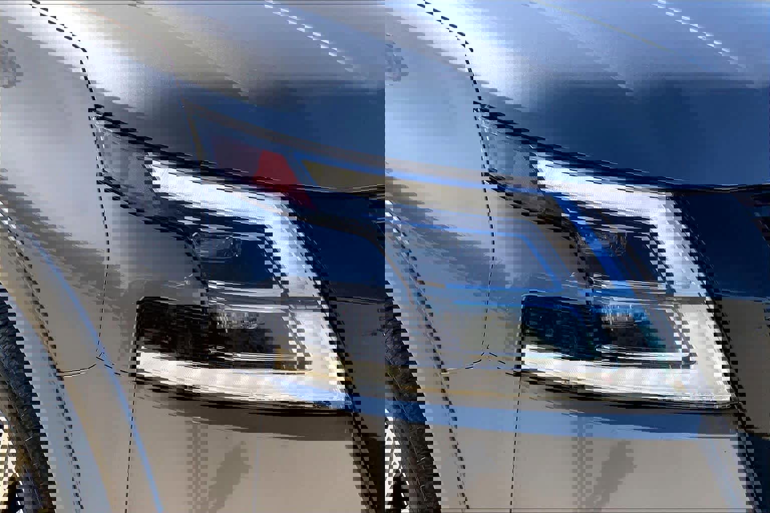 Used 2021 Nissan Armada SL w/ Midnight Edition Package image 26