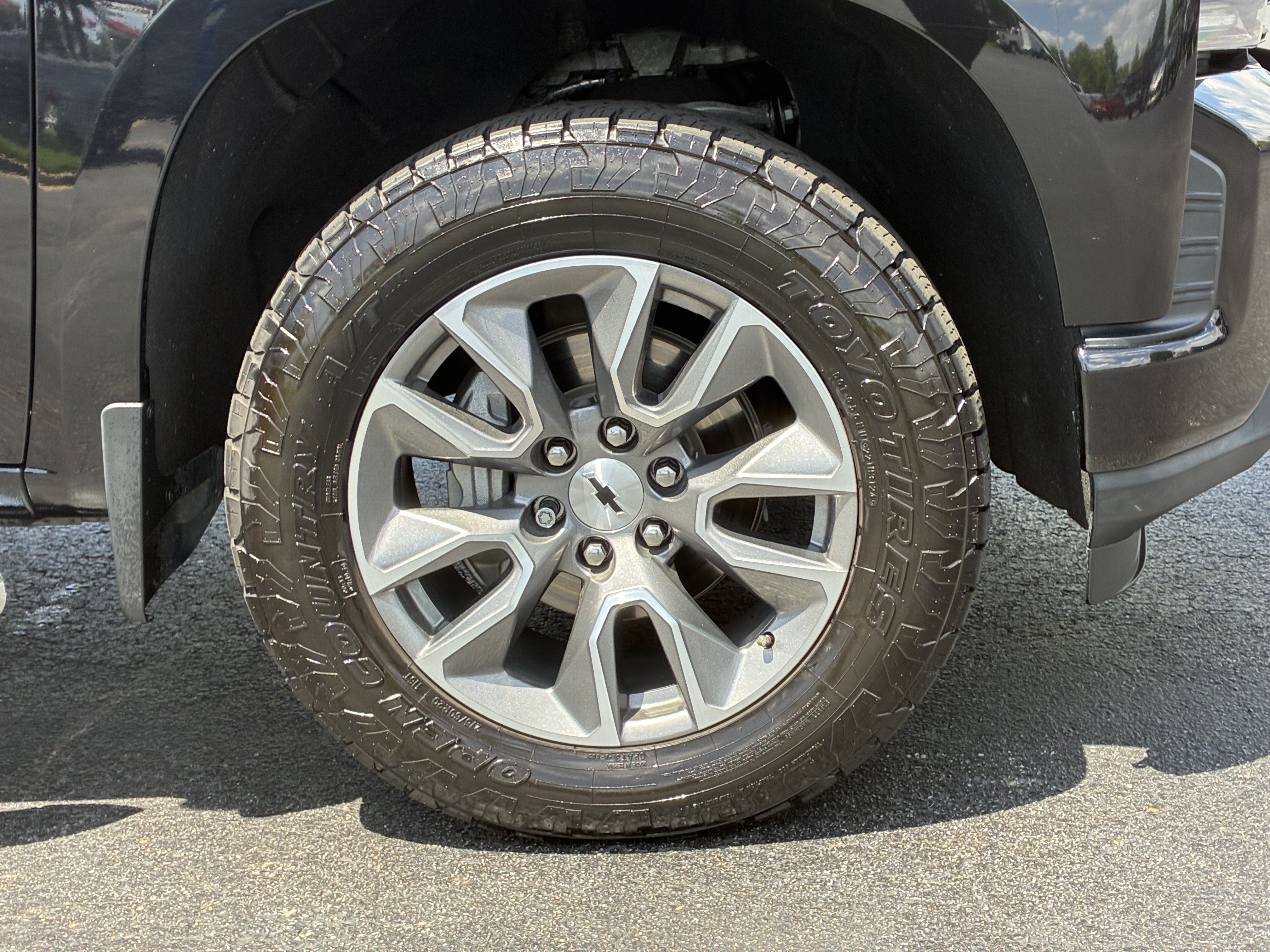 Used 2020 Chevrolet Silverado 1500 RST w/ All-Star Edition AWD/4WD image 6