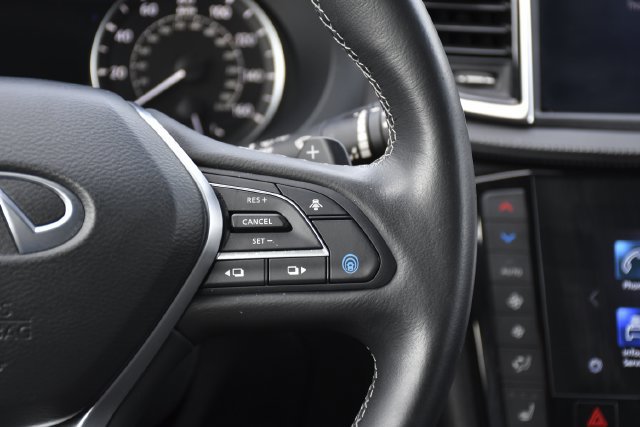 Used 2025 INFINITI QX50 Luxe AWD/4WD image 9