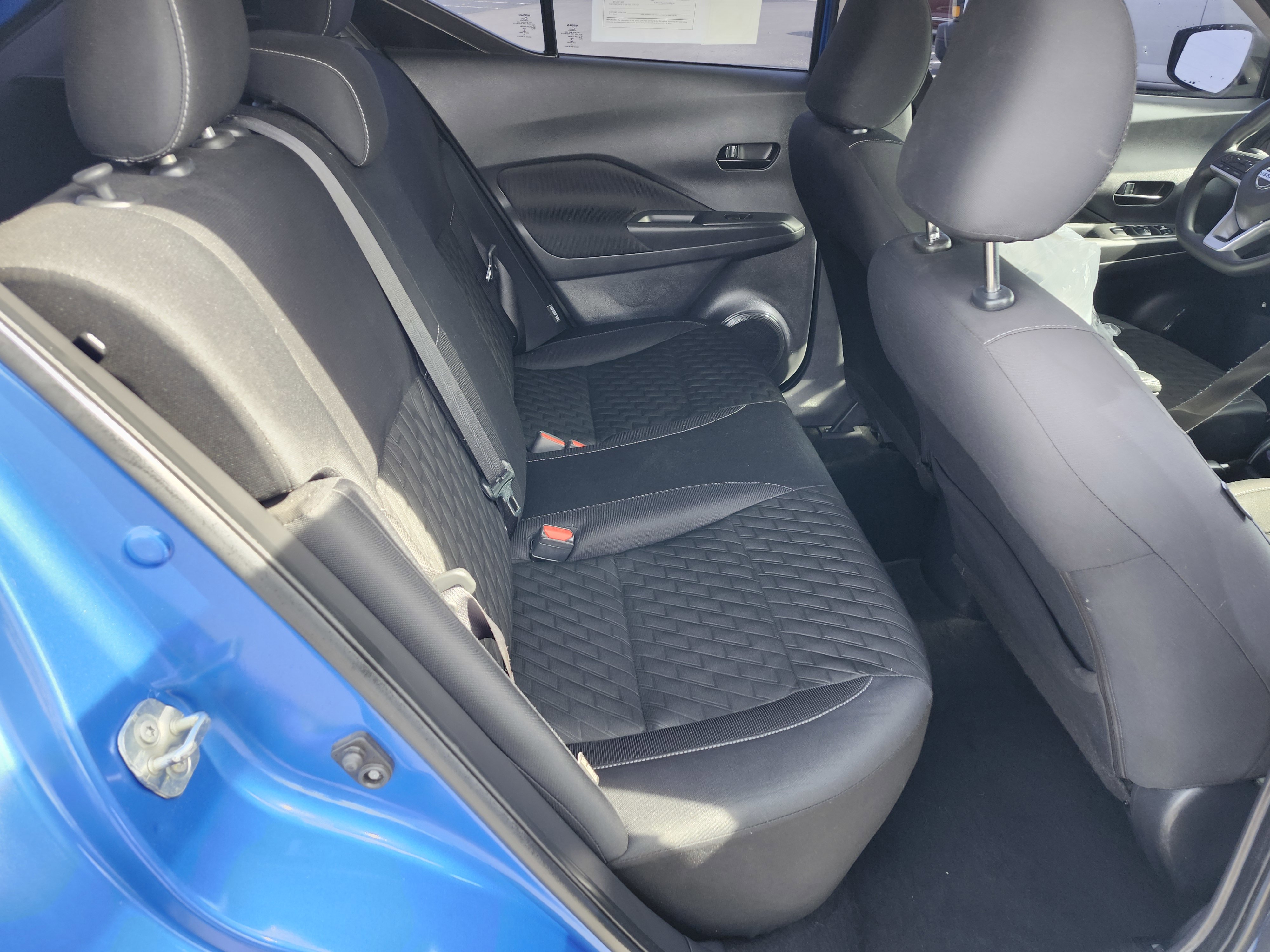 Used 2021 Nissan Kicks S image 17