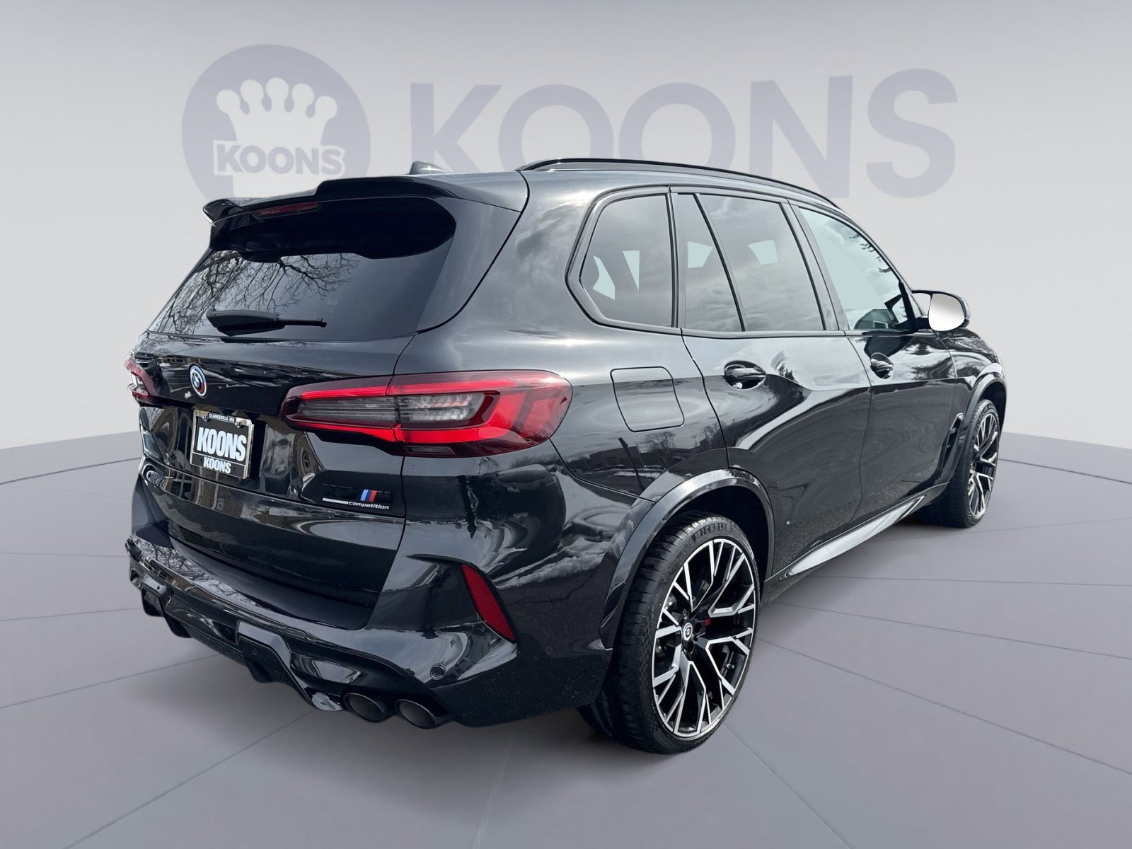 Used 2023 BMW X5 M w/ Competition Package image 7